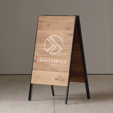 壁面看板・壁面サイン